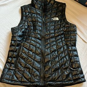 North face vest